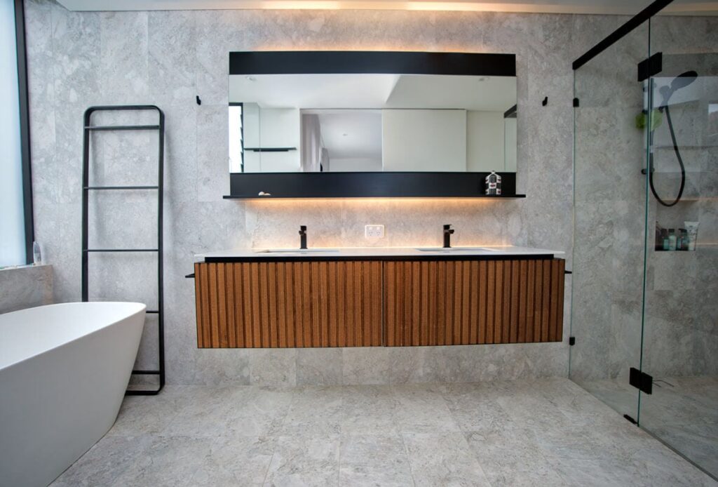 under bathroom cabinet lighting